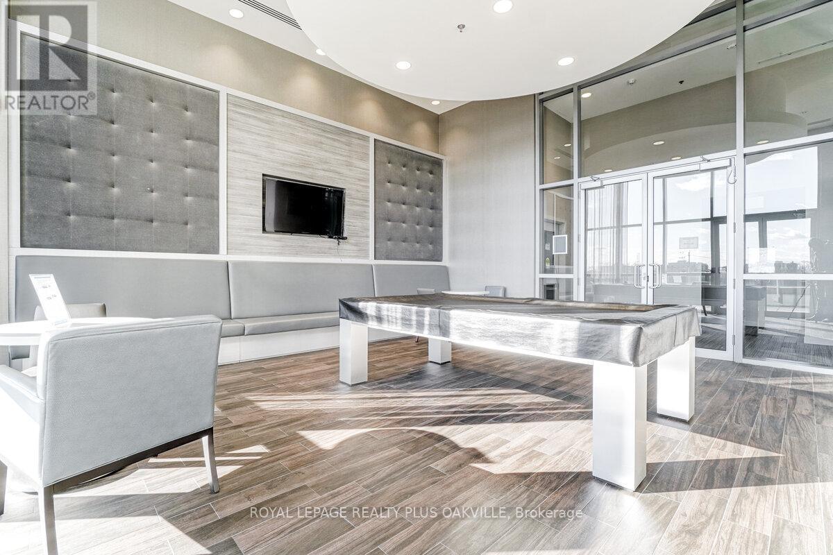 1701 - 2087 Fairview Street, Burlington, Ontario  L7R 2C8 - Photo 38 - W13018730