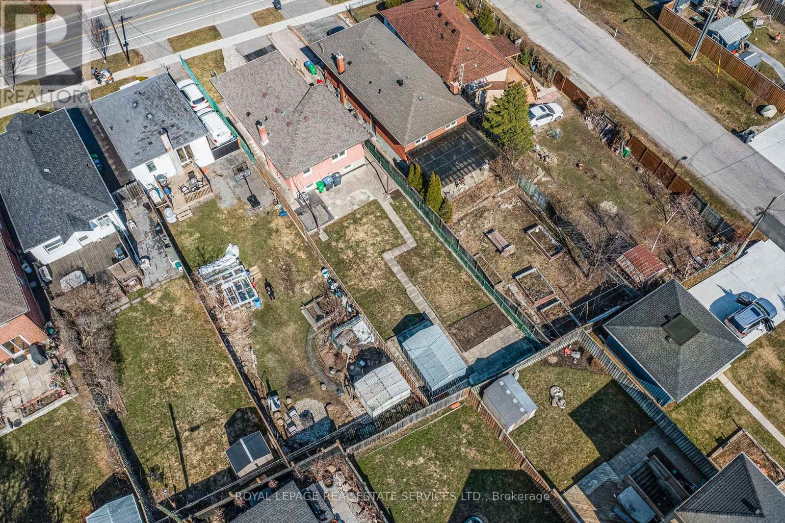 1038 Alexandra Avenue, Mississauga, Ontario  L5E 1Z8 - Photo 48 - W13018782