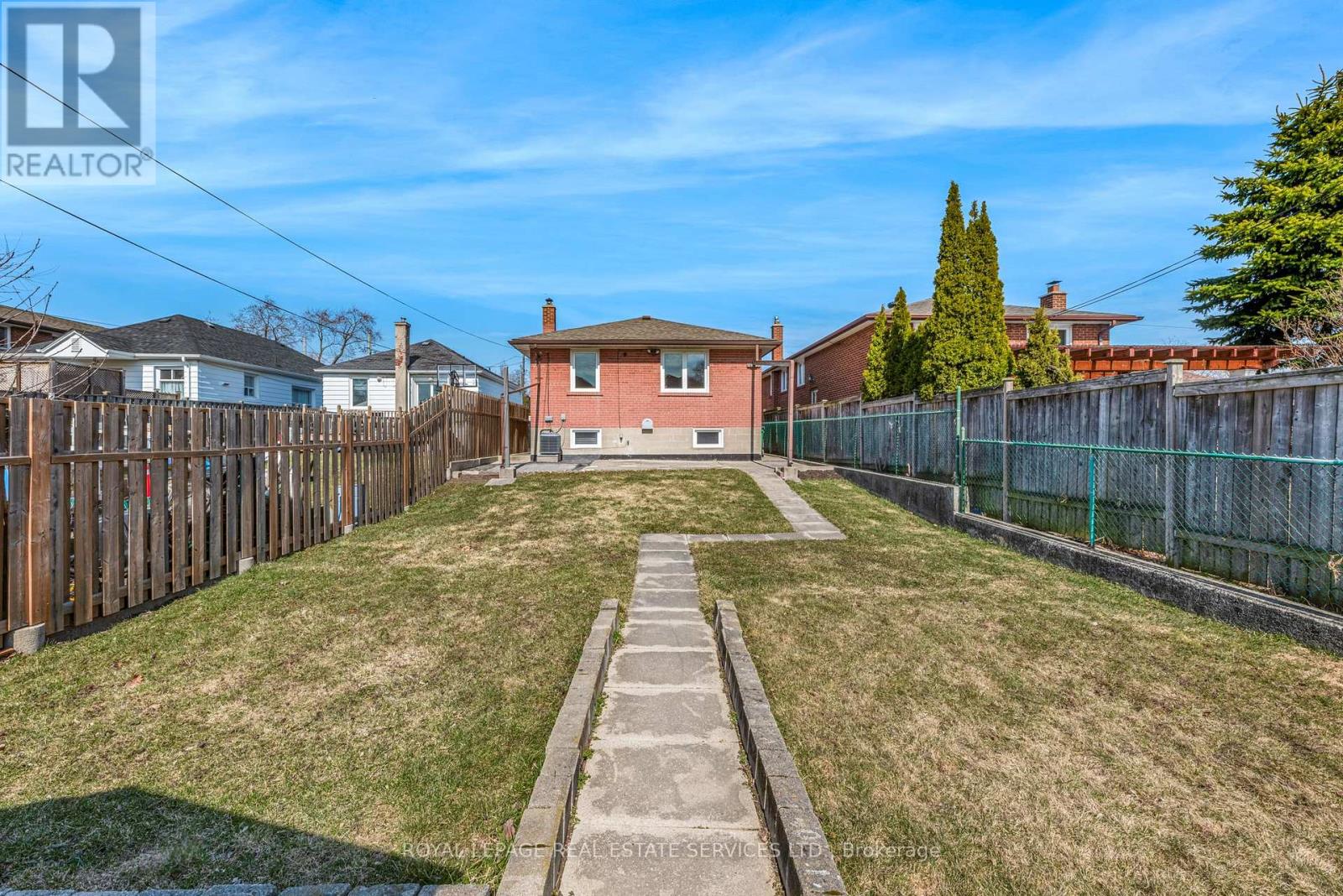 1038 Alexandra Avenue, Mississauga, Ontario  L5E 1Z8 - Photo 49 - W13018782