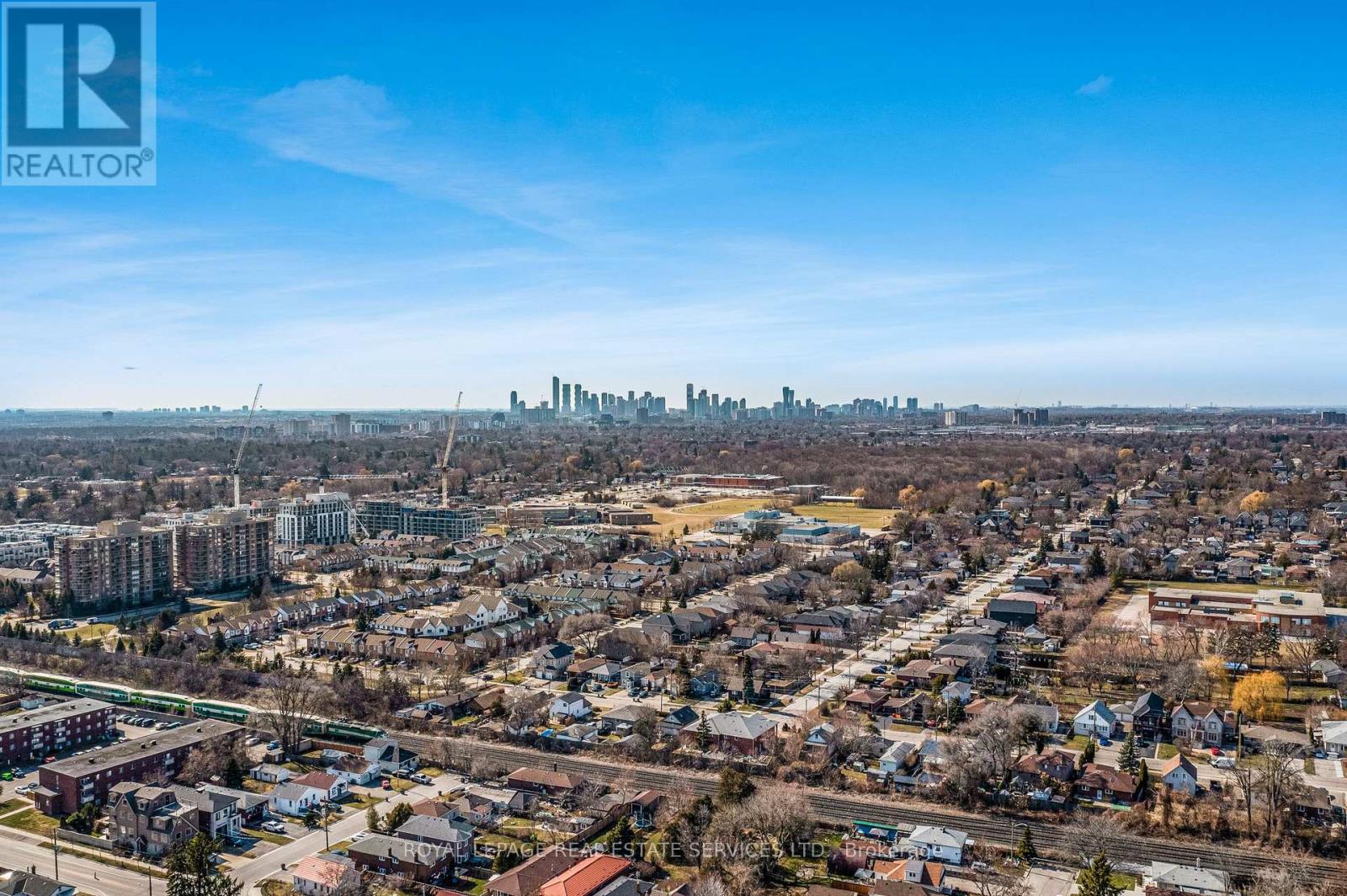 1038 Alexandra Avenue, Mississauga, Ontario  L5E 1Z8 - Photo 50 - W13018782