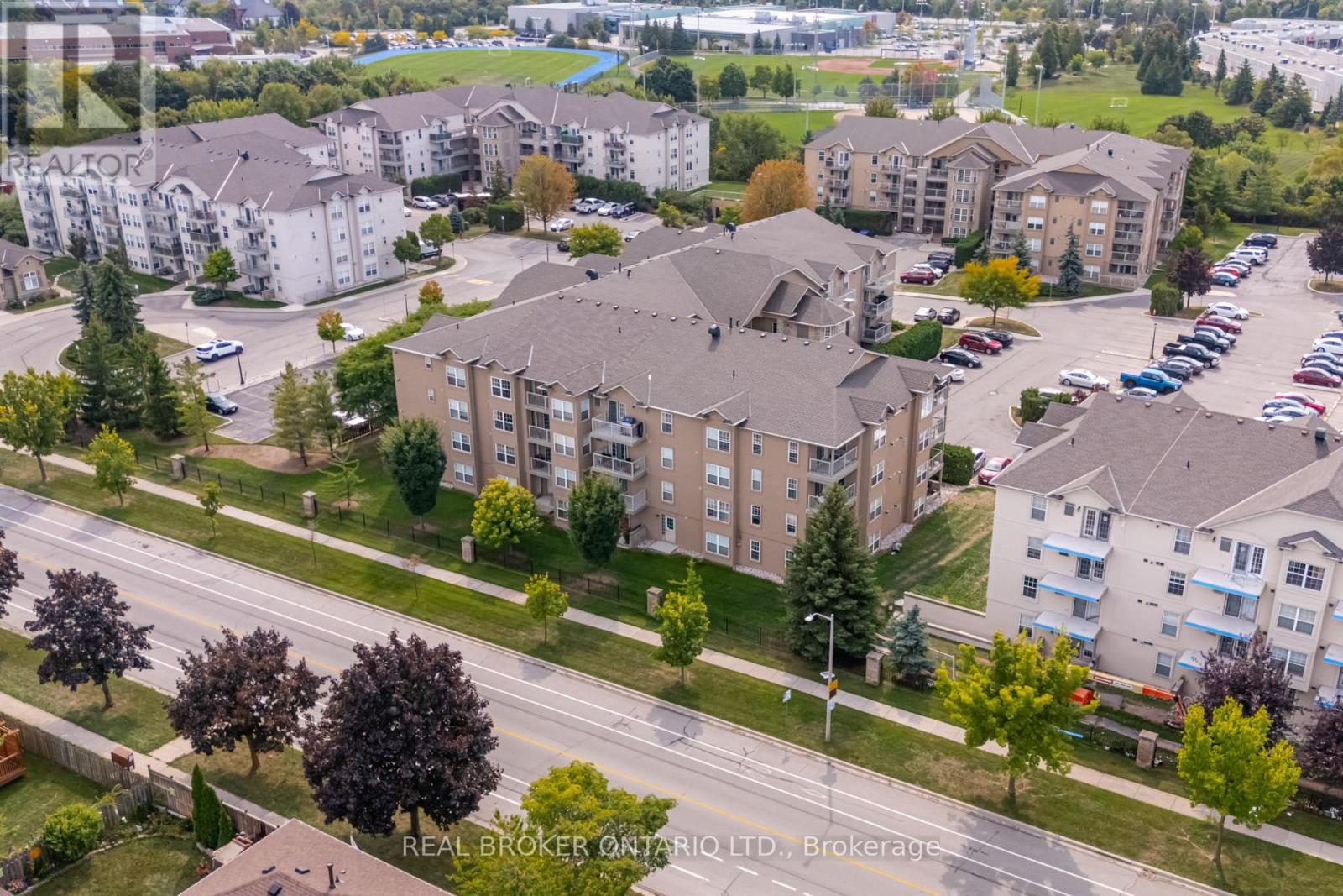 313 - 1460 Bishops Gate, Oakville, Ontario  L6M 4N5 - Photo 18 - W13018806