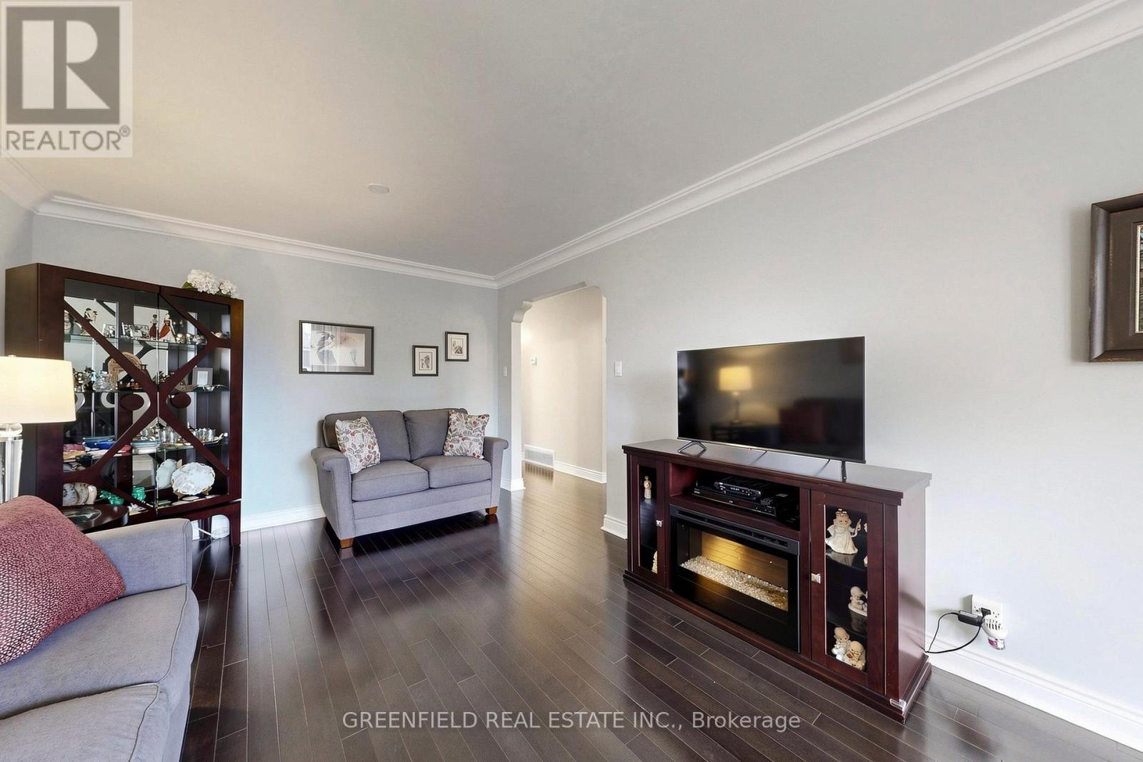 87 Mulholland Avenue, Toronto, Ontario  M6A 2S5 - Photo 7 - W13018826