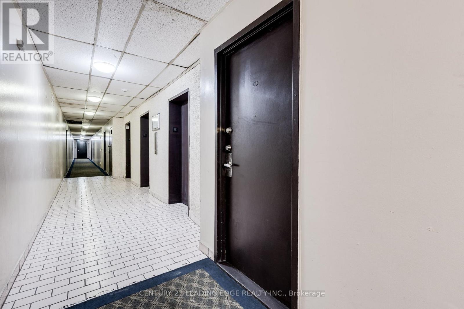1208 - 200 Lotherton Pathway, Toronto (Yorkdale-Glen Park), Ontario  M6B 2G9 - Photo 20 - W13018828