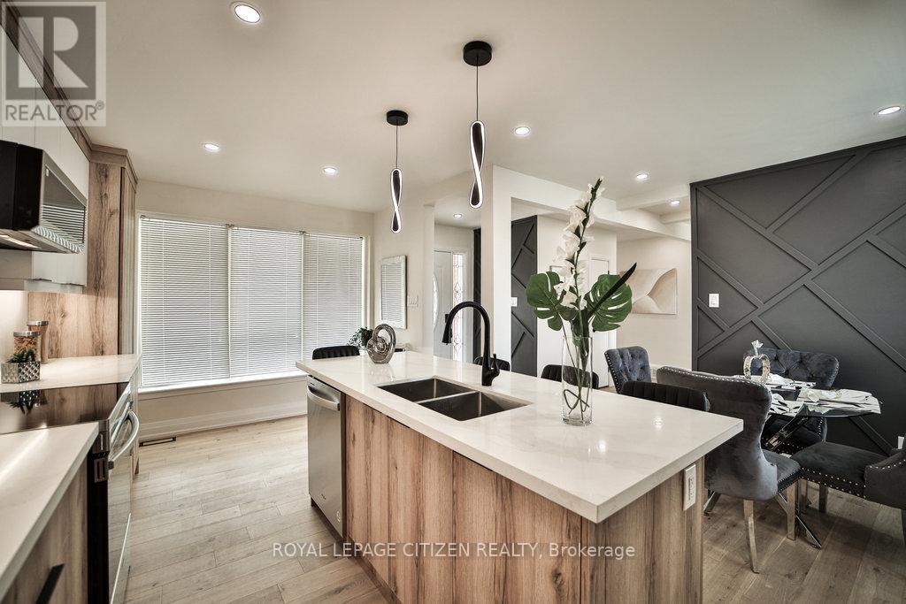 34 Belleglade Court, Toronto, Ontario  M9M 2W4 - Photo 15 - W13018852