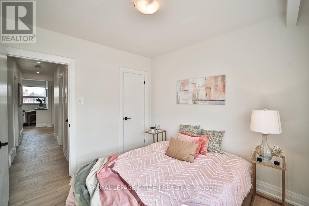 34 Belleglade Court, Toronto, Ontario  M9M 2W4 - Photo 23 - W13018852