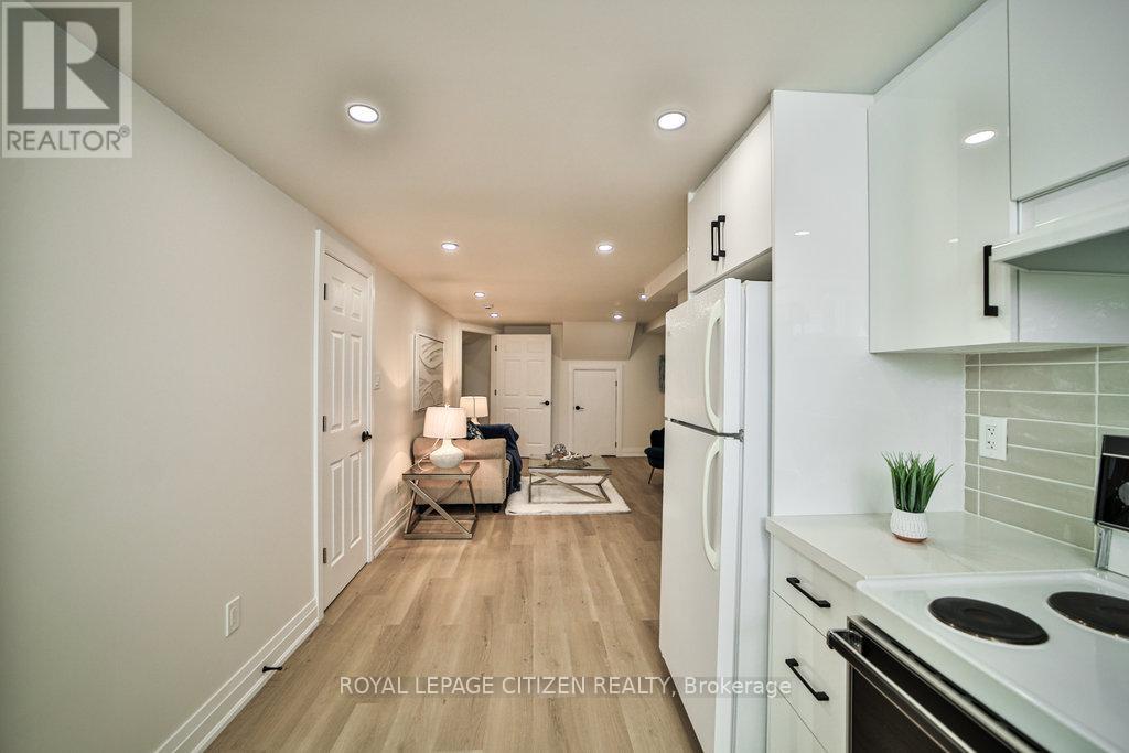 34 Belleglade Court, Toronto, Ontario  M9M 2W4 - Photo 29 - W13018852