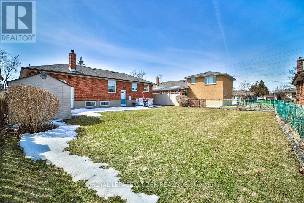 34 Belleglade Court, Toronto, Ontario  M9M 2W4 - Photo 42 - W13018852