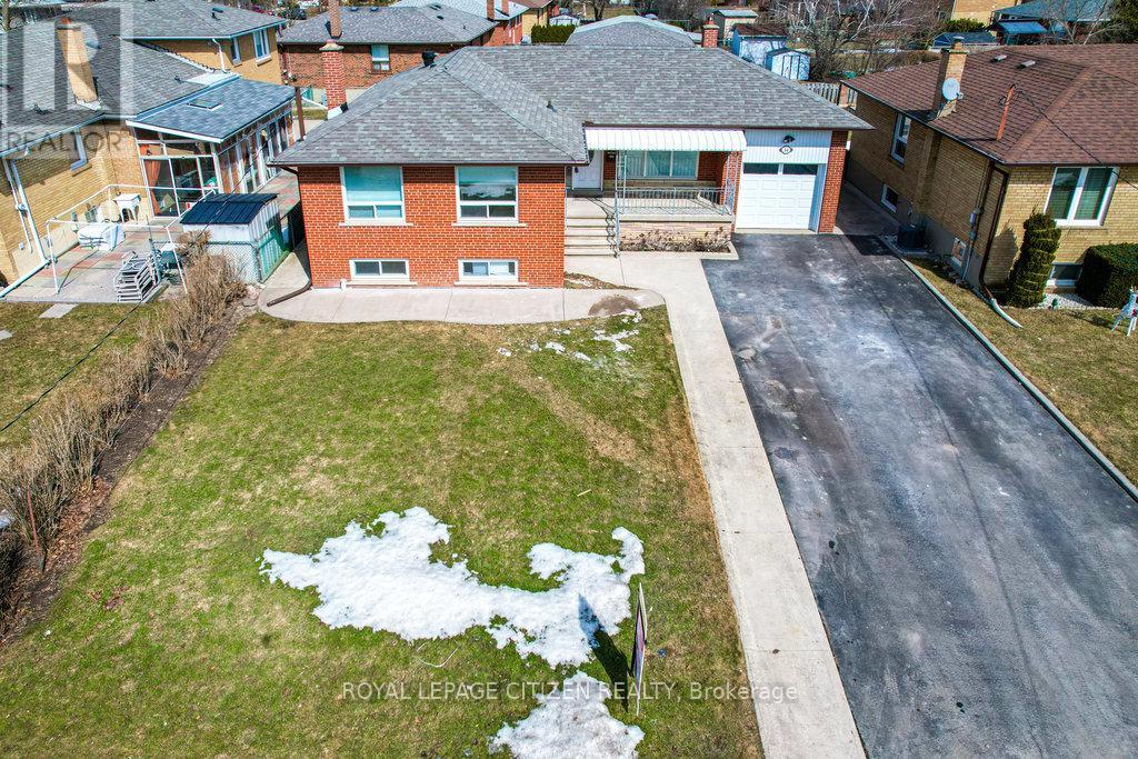 34 Belleglade Court, Toronto, Ontario  M9M 2W4 - Photo 48 - W13018852