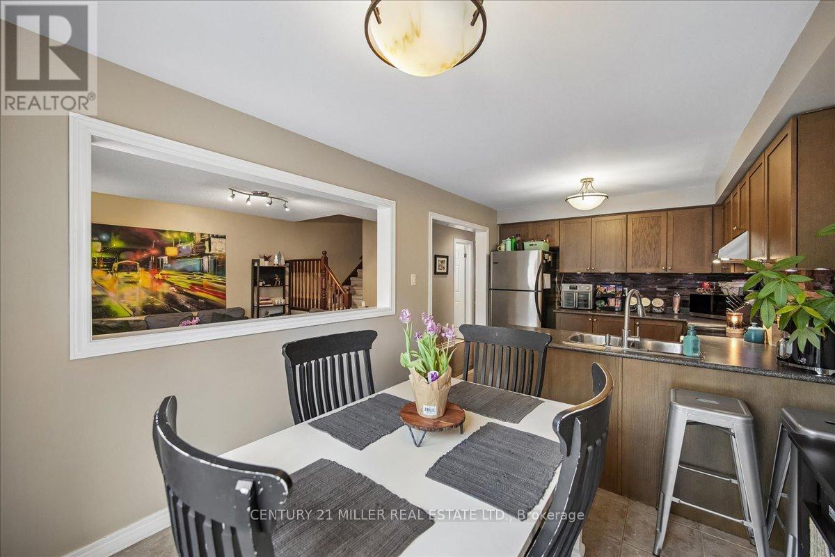 2400 Sequoia Way, Oakville, Ontario  L6M 4Z7 - Photo 10 - W13018862