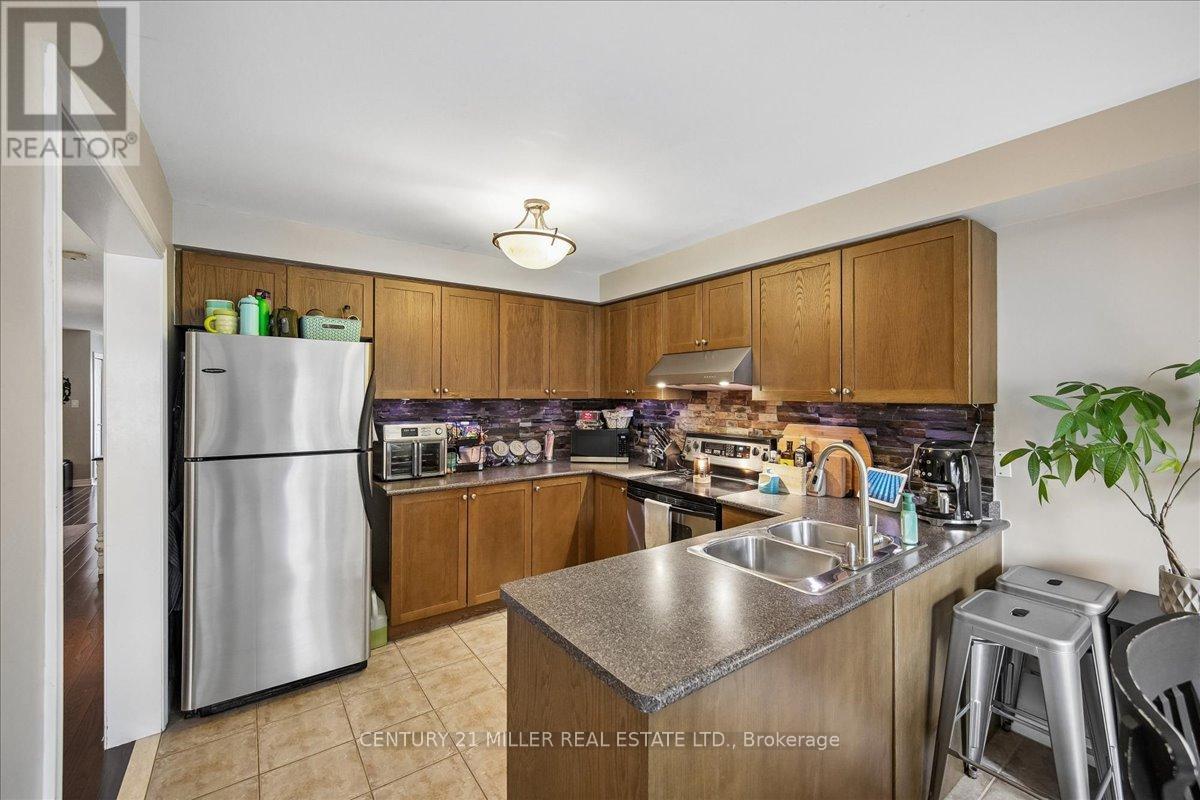 2400 Sequoia Way, Oakville, Ontario  L6M 4Z7 - Photo 13 - W13018862