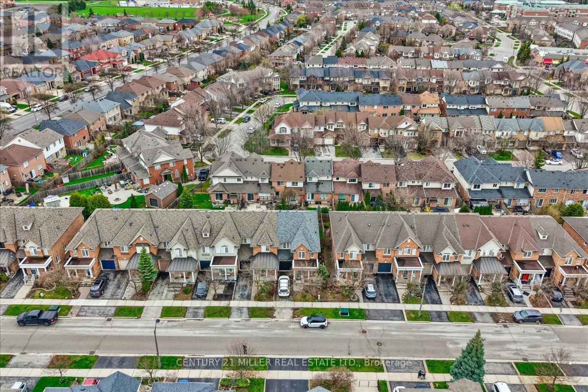 2400 Sequoia Way, Oakville, Ontario  L6M 4Z7 - Photo 39 - W13018862