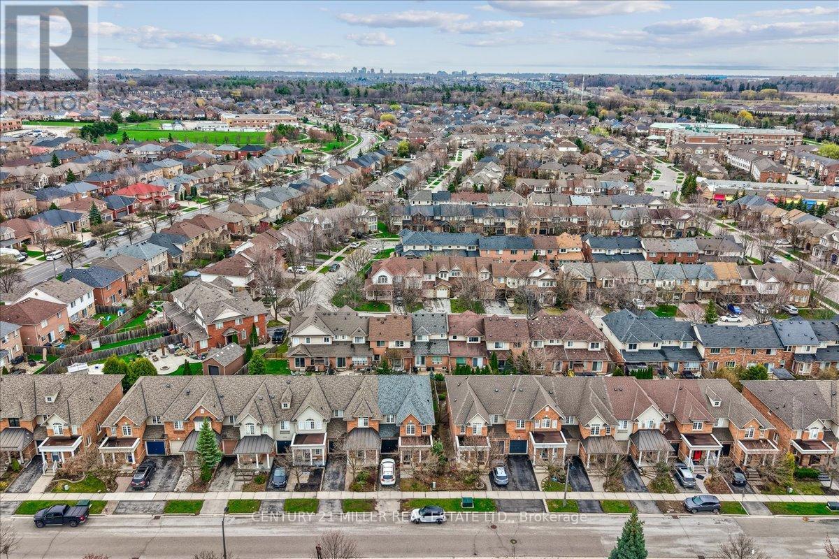 2400 Sequoia Way, Oakville, Ontario  L6M 4Z7 - Photo 40 - W13018862