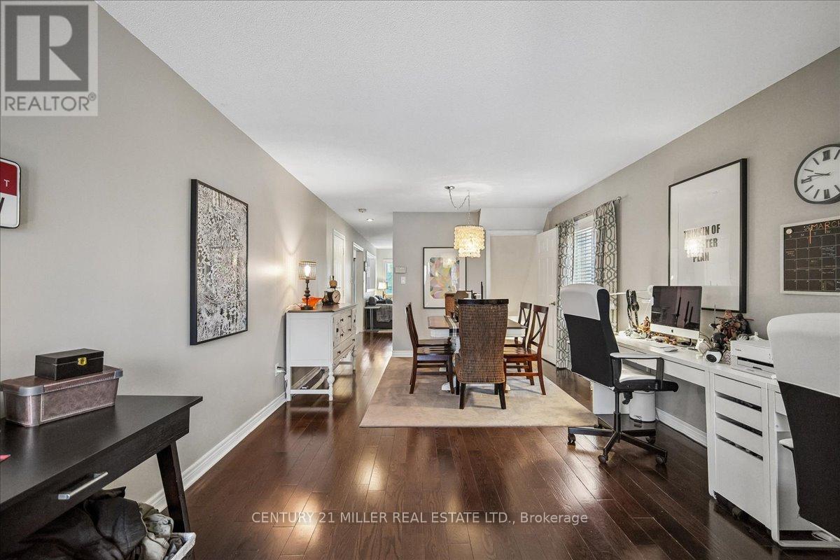 2400 Sequoia Way, Oakville, Ontario  L6M 4Z7 - Photo 6 - W13018862