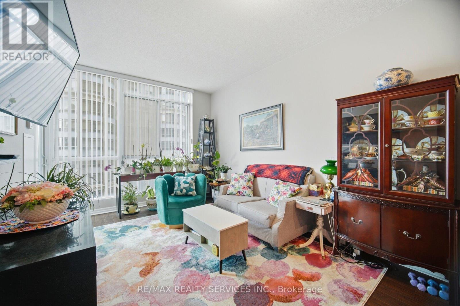 810 - 225 Webb Drive, Mississauga, Ontario  L5B 4P2 - Photo 14 - W13018878