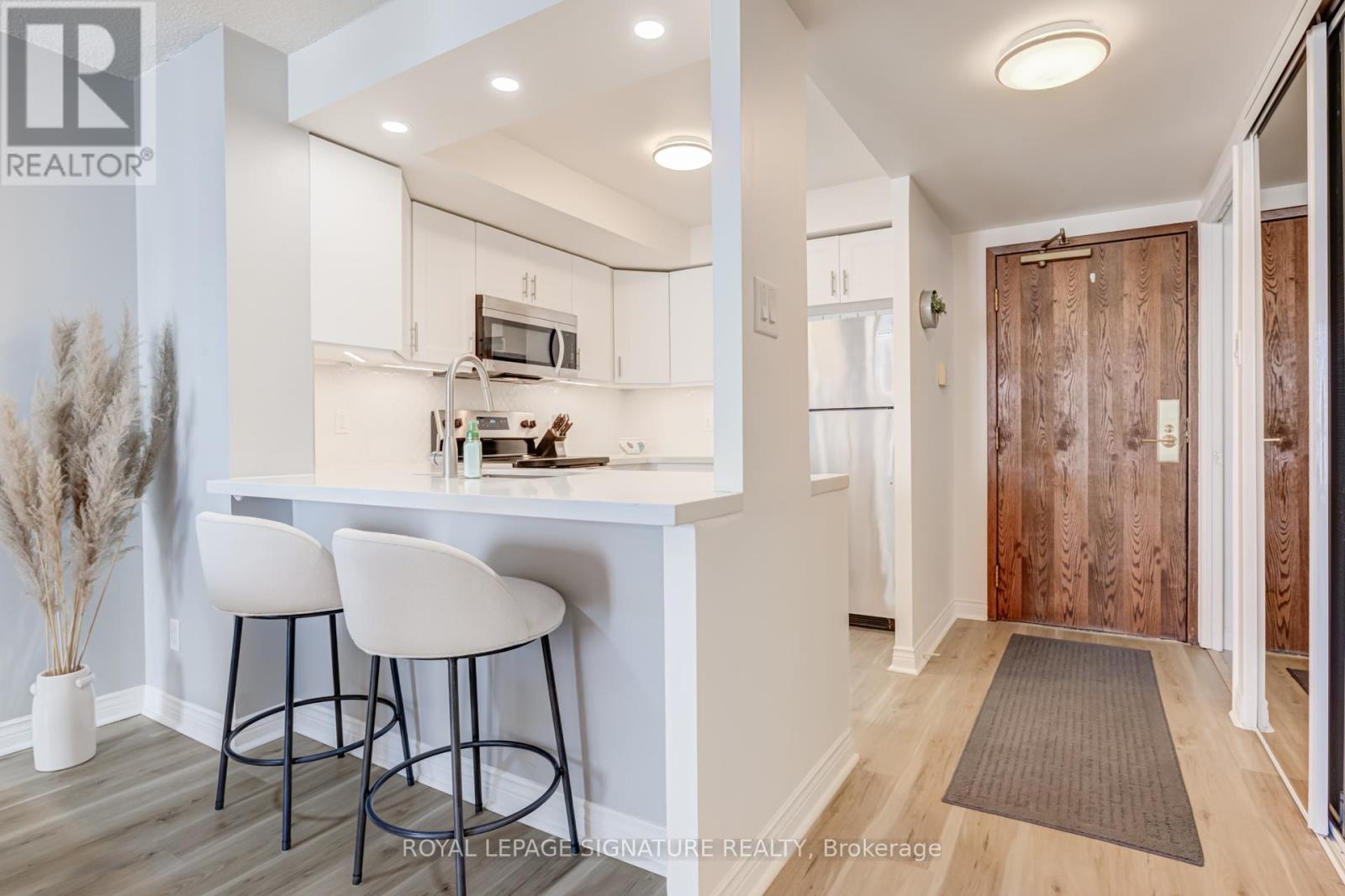 1006 - 2287 Lake Shore Boulevard W, Toronto, Ontario  M8V 3Y1 - Photo 9 - W13018924