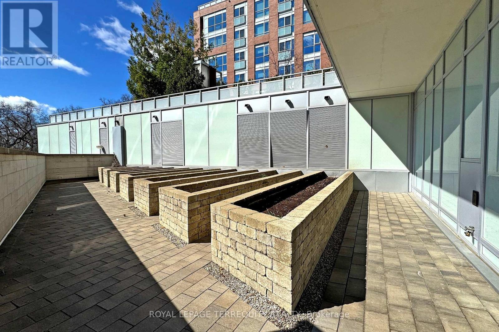 742 - 1830 Bloor Street W, Toronto, Ontario  M6P 0A2 - Photo 39 - W13018944