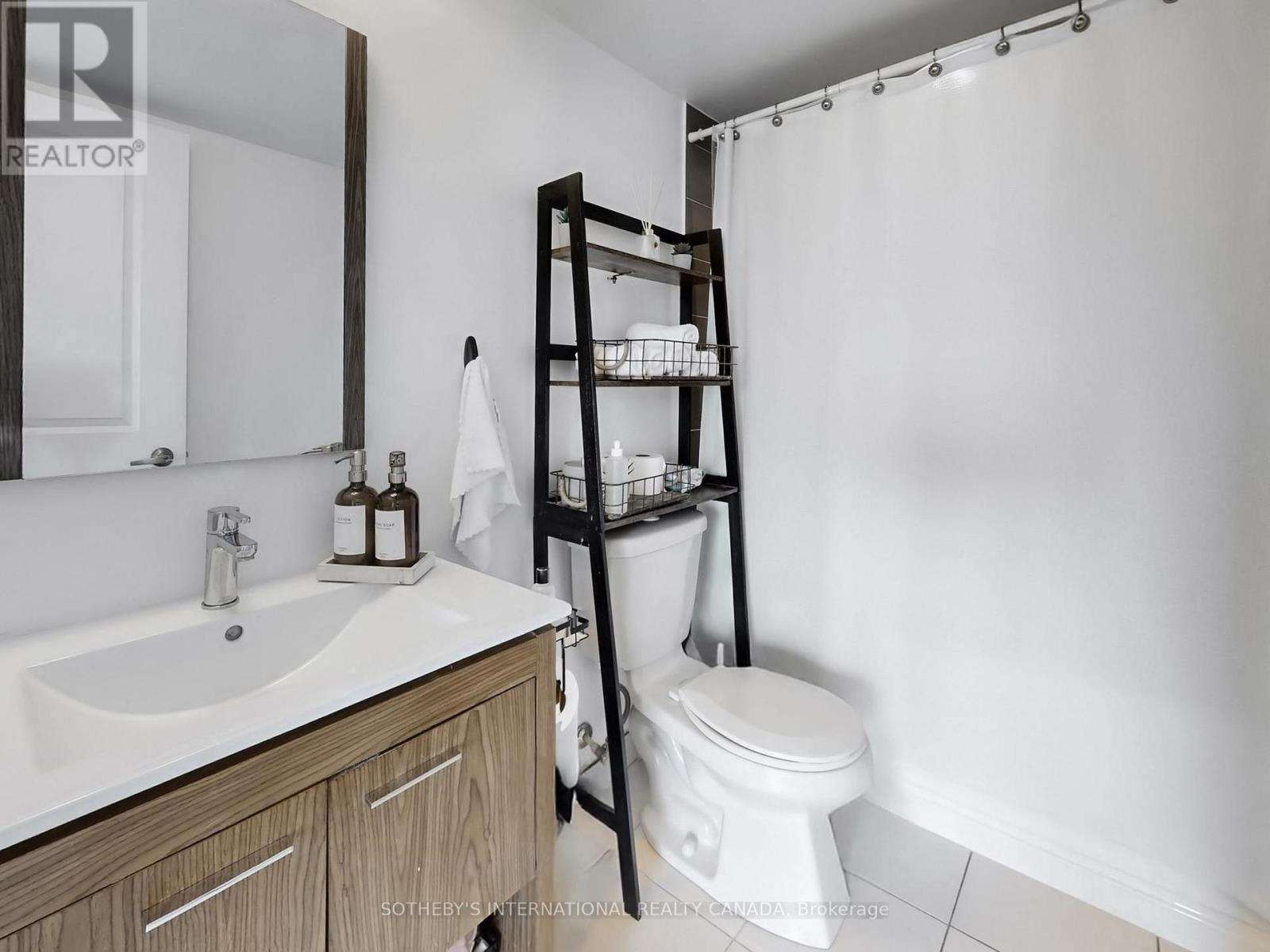 1018 - 80 Esther Lorrie Drive, Toronto, Ontario  M9W 0C6 - Photo 9 - W13018972