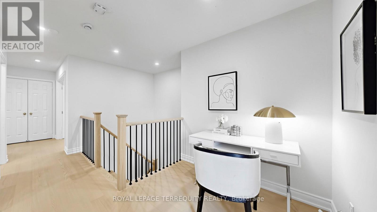 7146 Baskerville Run, Mississauga, Ontario  L5W 1W3 - Photo 18 - W13018974