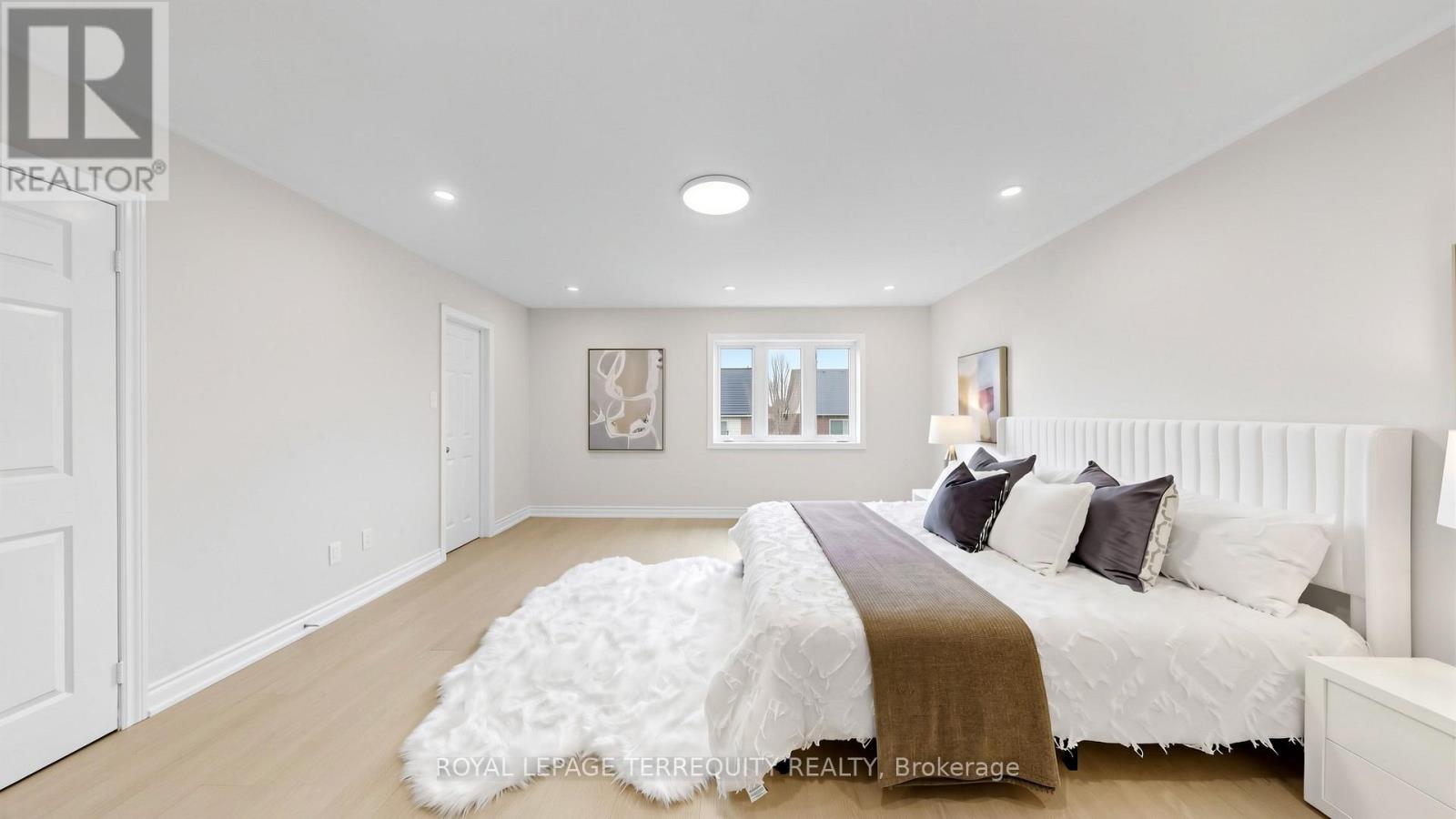 7146 Baskerville Run, Mississauga, Ontario  L5W 1W3 - Photo 21 - W13018974