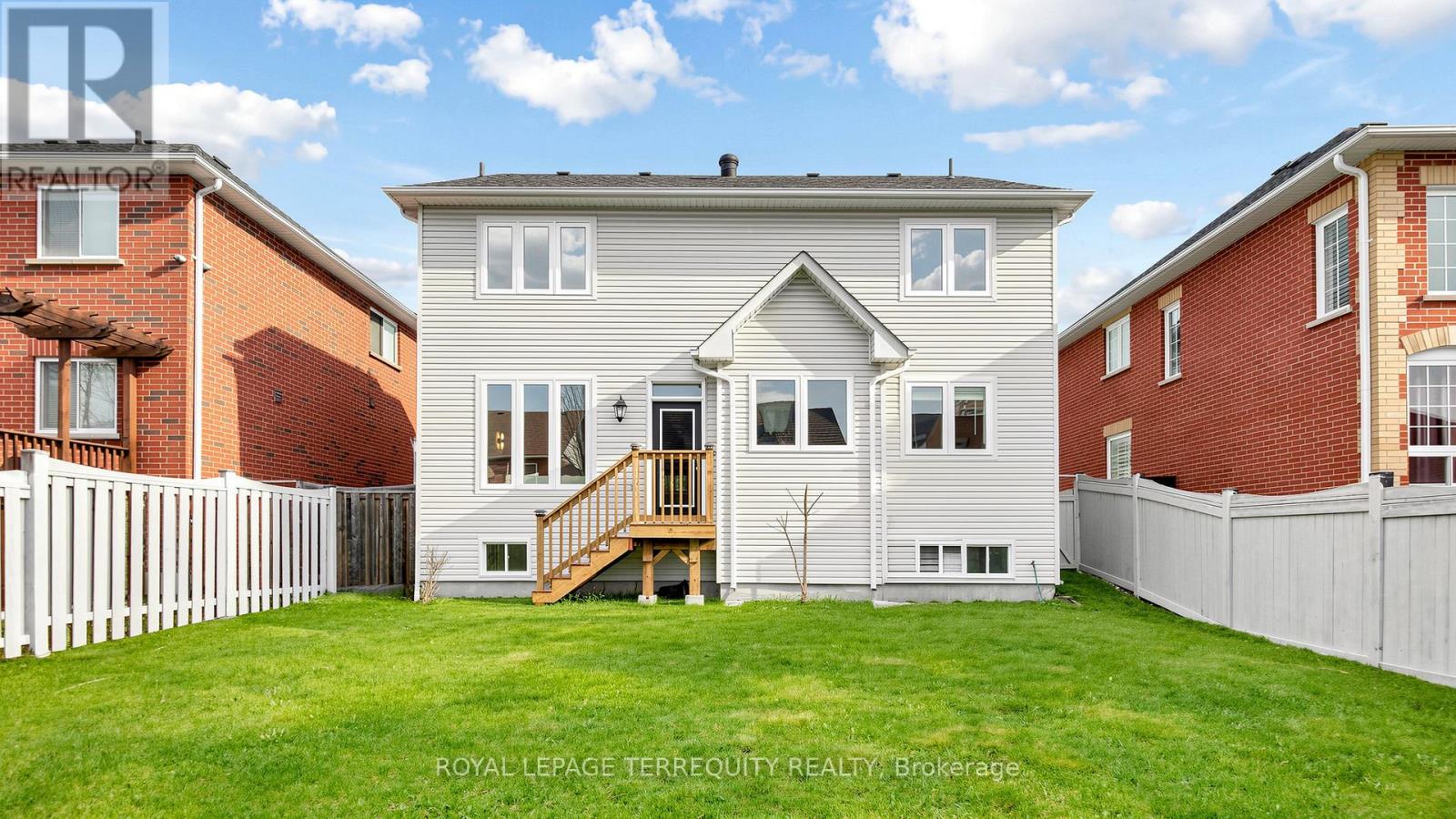 7146 Baskerville Run, Mississauga, Ontario  L5W 1W3 - Photo 30 - W13018974