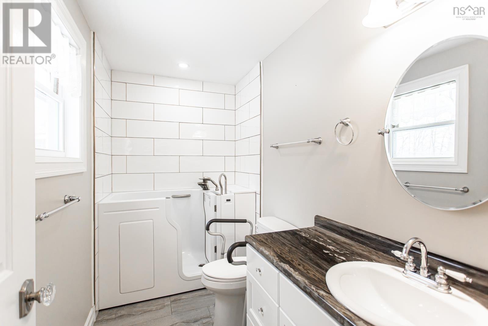 25 Gates Avenue, Middleton, Nova Scotia  B0S 1P0 - Photo 21 - 202603433