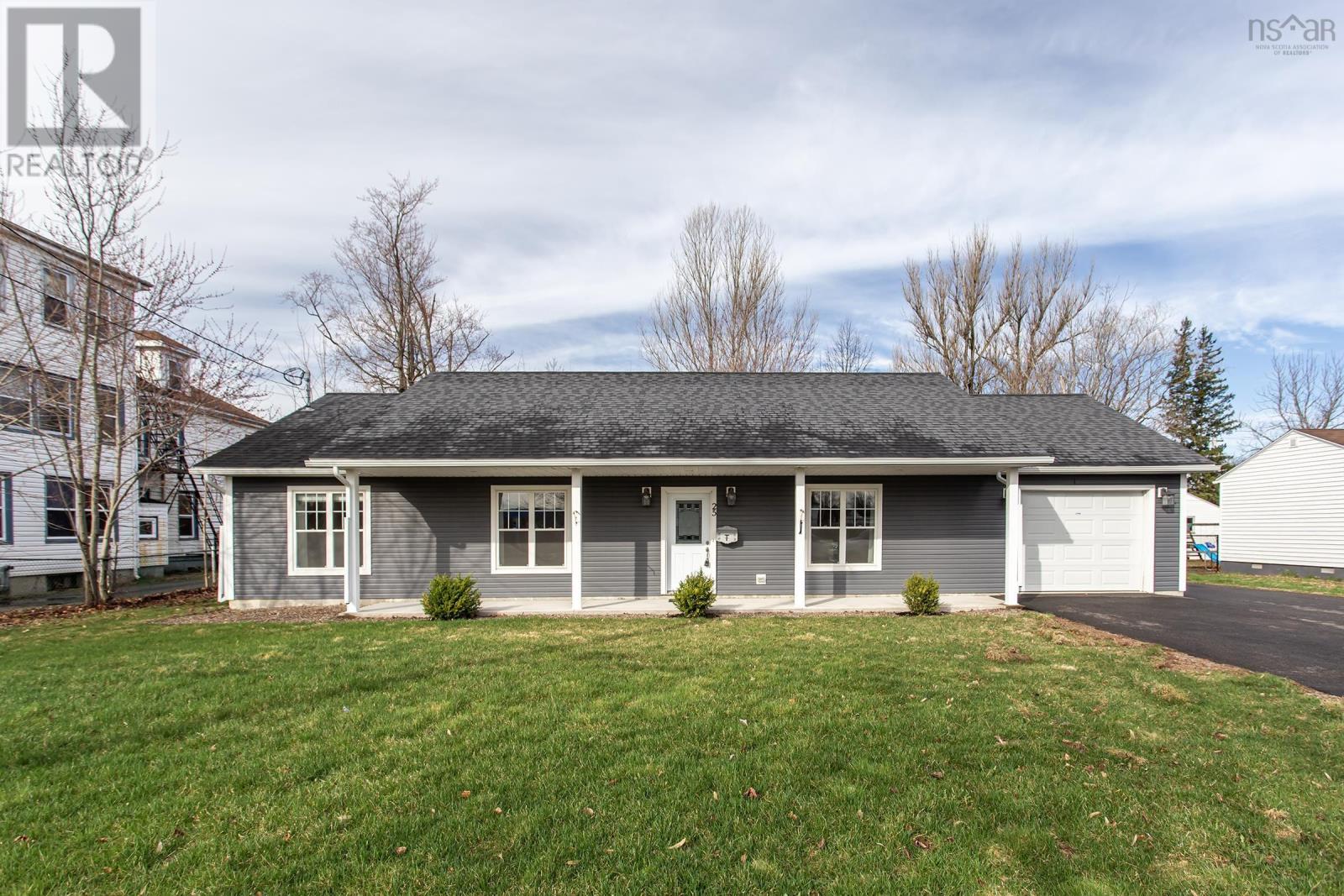 25 Gates Avenue, middleton, Nova Scotia