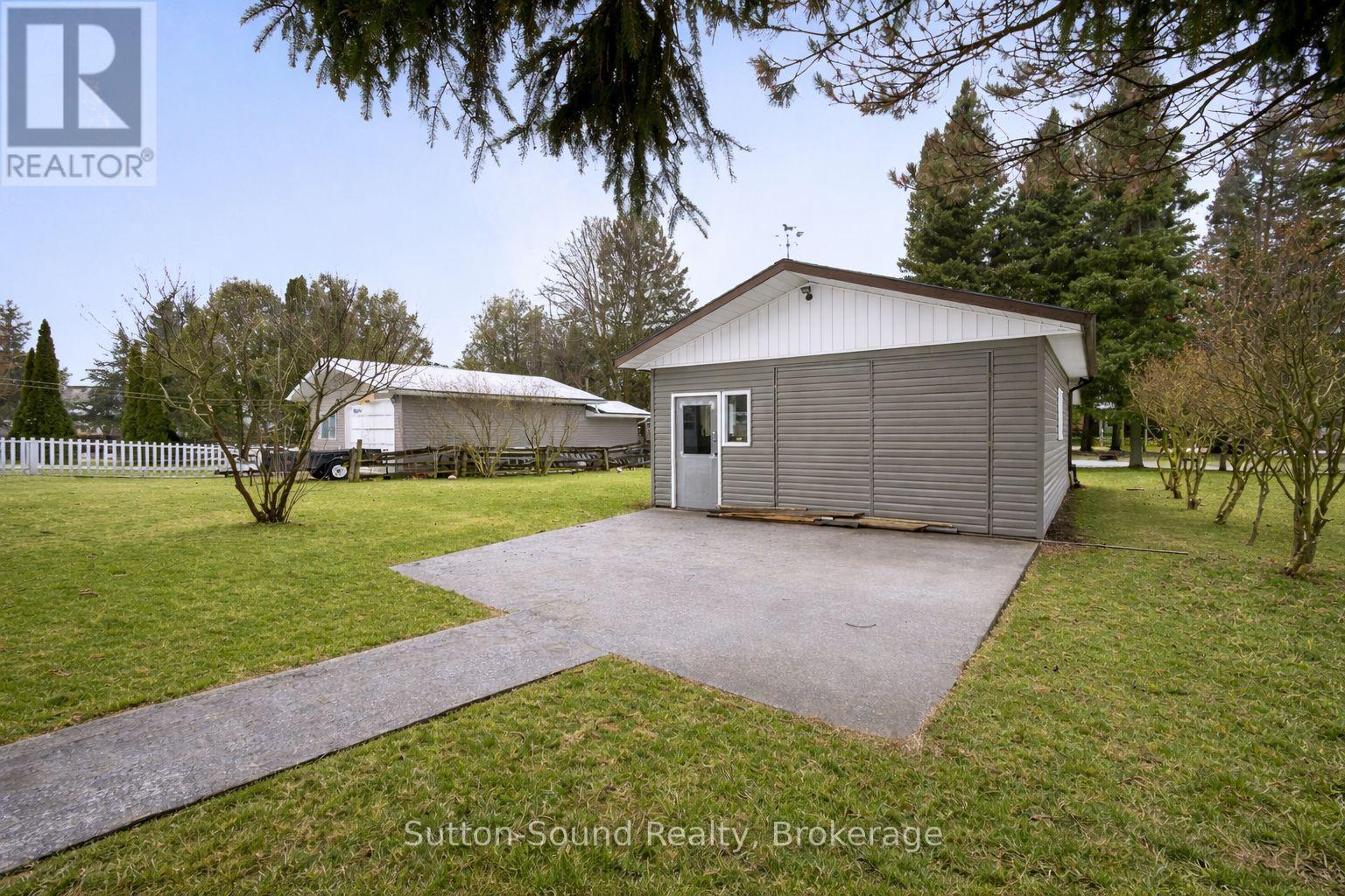 1754 6th Avenue E, Owen Sound, Ontario  N4K 2V8 - Photo 2 - X12913276