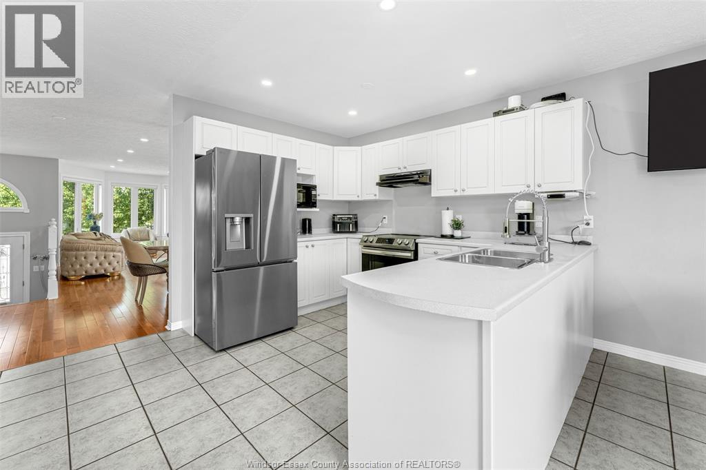 12969 Lanoue Street, Tecumseh, Ontario  N8N 5A7 - Photo 14 - 26008565