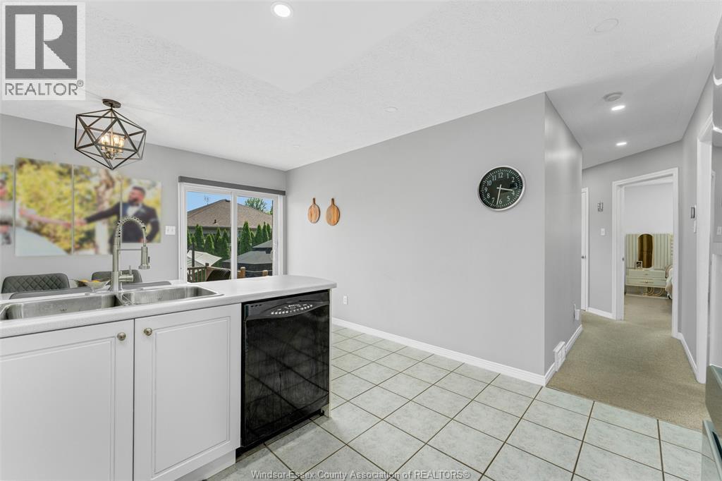 12969 Lanoue Street, Tecumseh, Ontario  N8N 5A7 - Photo 16 - 26008565