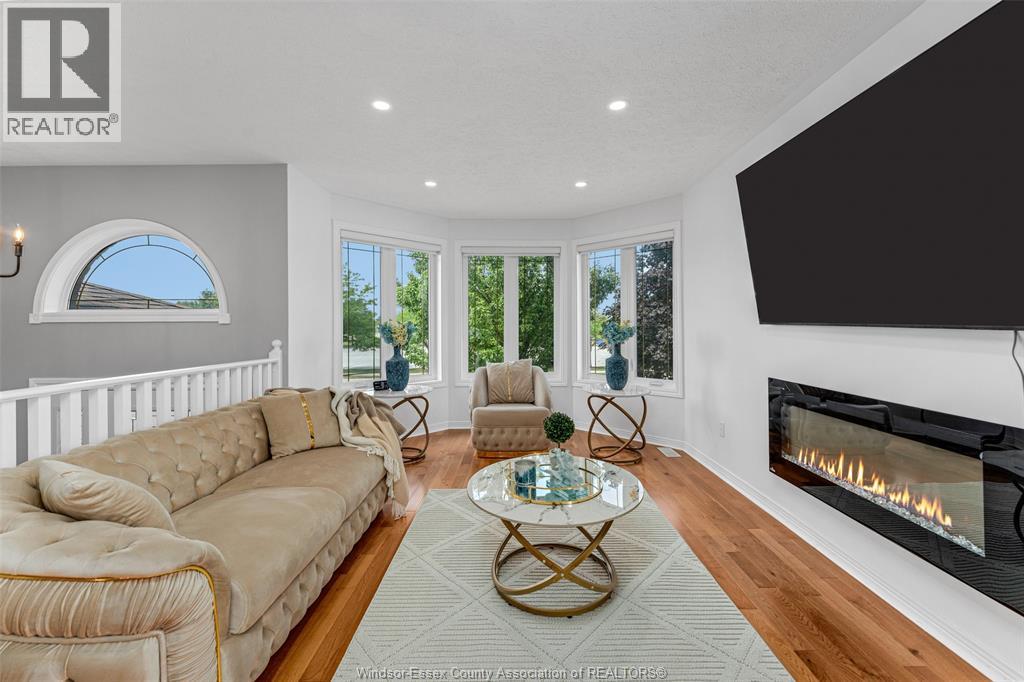 12969 Lanoue Street, Tecumseh, Ontario  N8N 5A7 - Photo 8 - 26008565