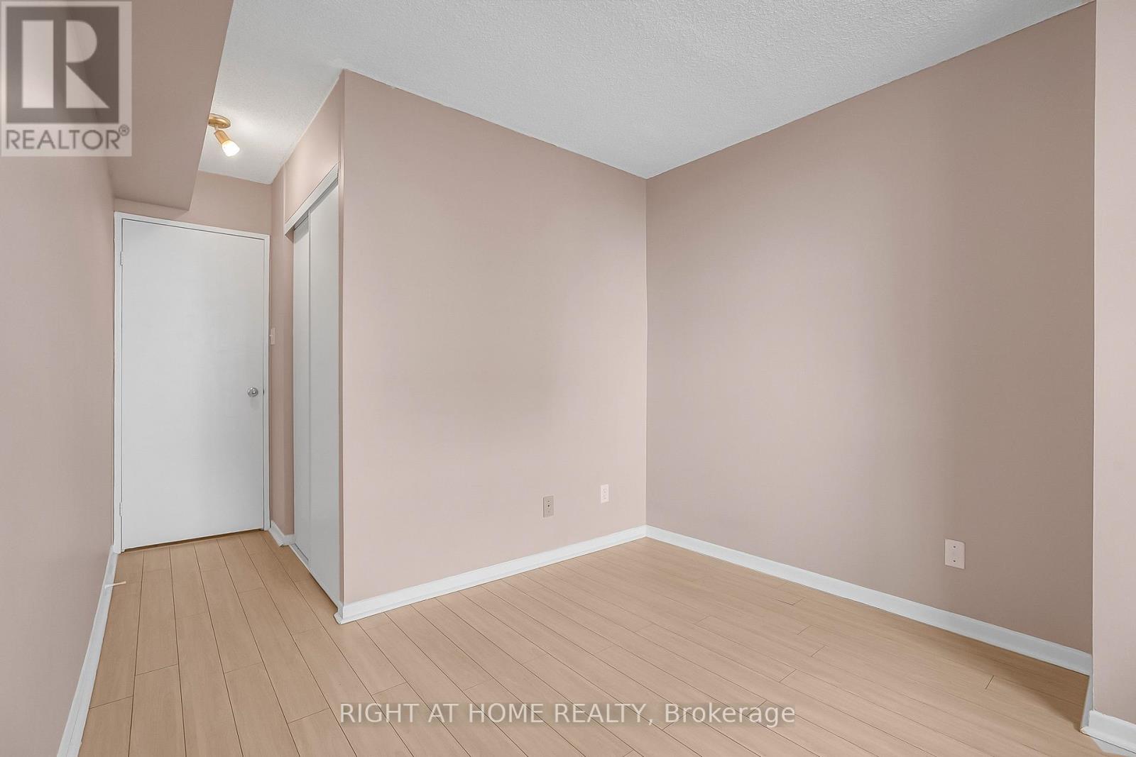 603 - 10 Tangreen Court, Toronto, Ontario  M2M 4B9 - Photo 35 - C12914376