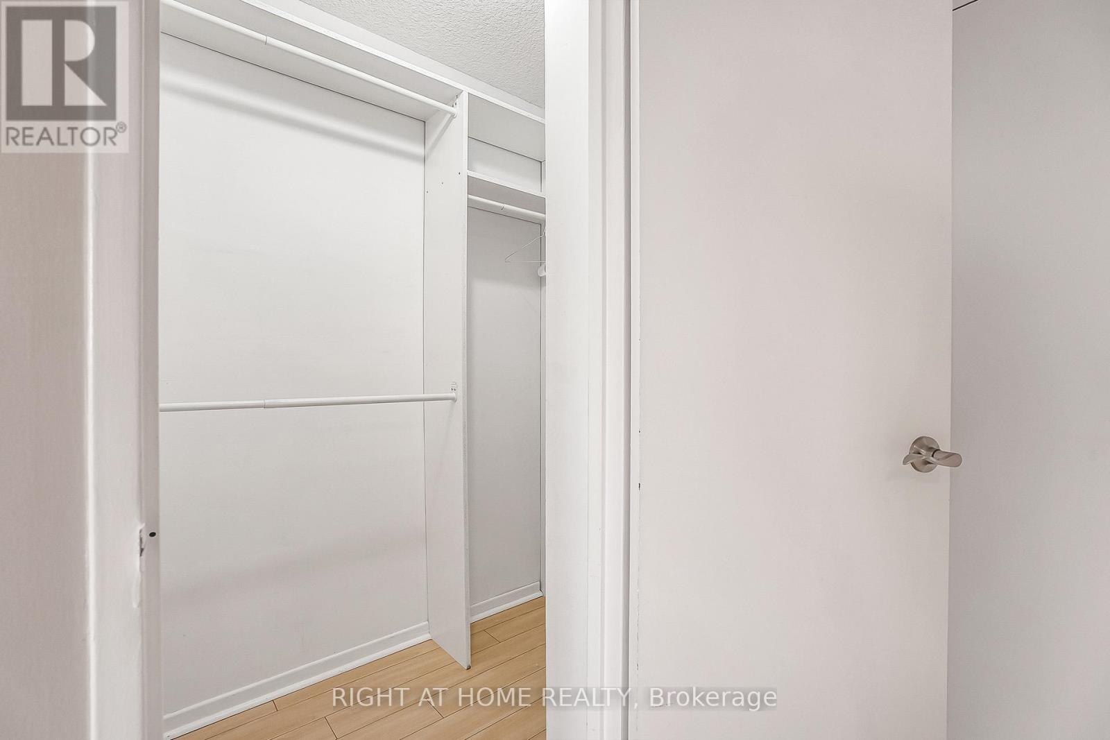 603 - 10 Tangreen Court, Toronto, Ontario  M2M 4B9 - Photo 29 - C12914376