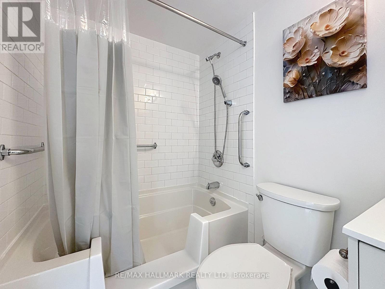 208 - 340 Watson Street W, Whitby, Ontario  L1N 9G1 - Photo 19 - E12960508