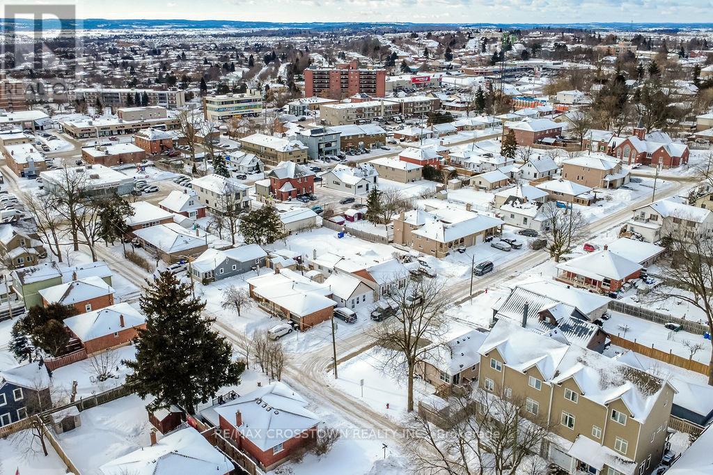 41 James Street, Bradford West Gwillimbury, Ontario  L3Z 2B2 - Photo 34 - N12739134