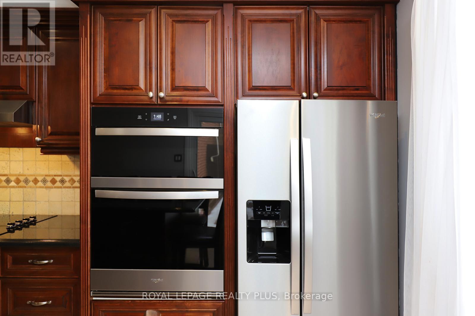 1086 Hedge Drive, Mississauga, Ontario  L4Y 1G2 - Photo 16 - W13011304