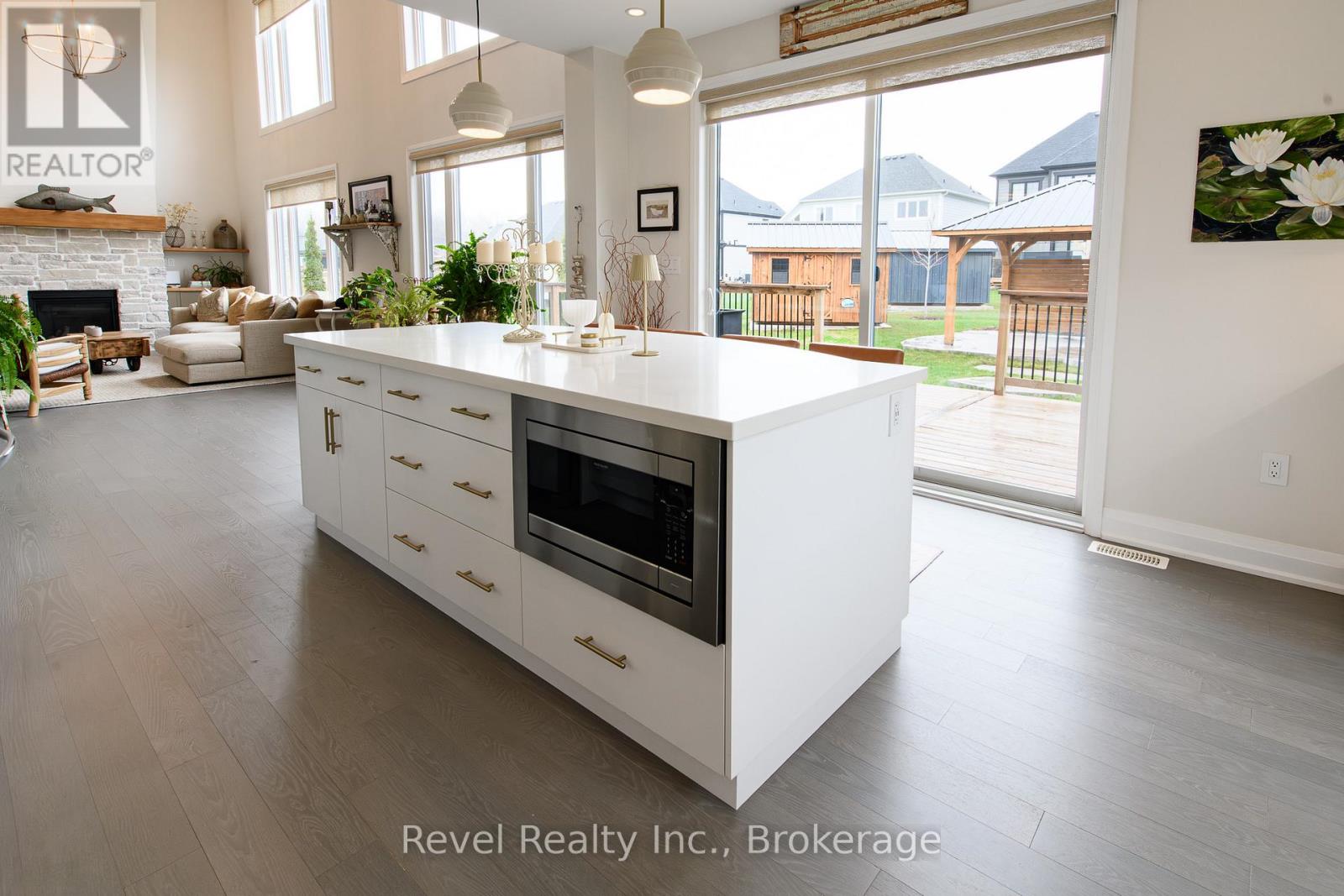 101 Reed Way, Blue Mountains, Ontario  L9Y 0V1 - Photo 13 - X12960636