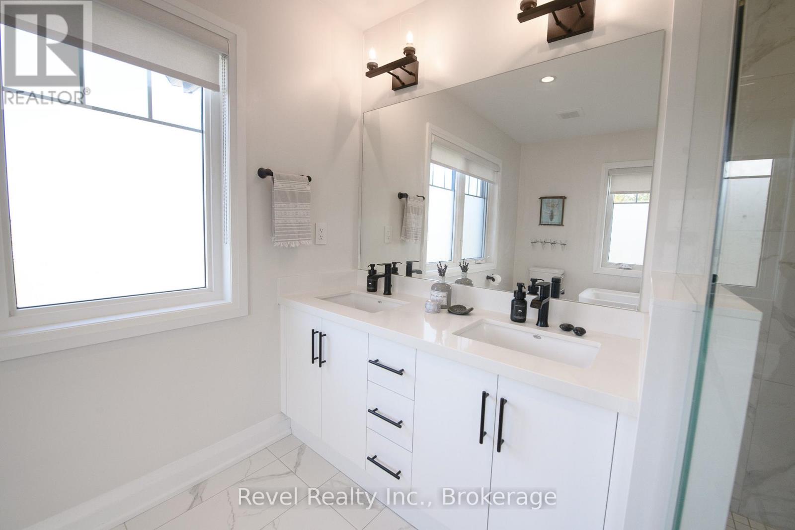 101 Reed Way, Blue Mountains, Ontario  L9Y 0V1 - Photo 21 - X12960636