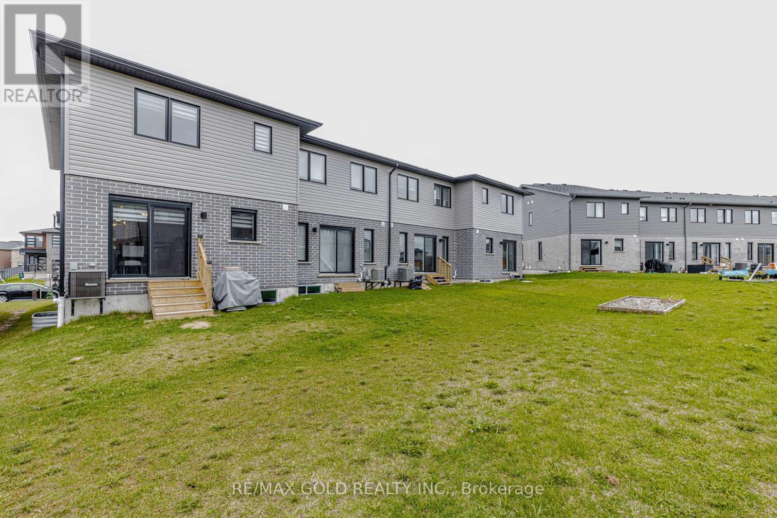 18 Wilkinson Avenue, Cambridge, Ontario  N1S 0C5 - Photo 47 - X13018724