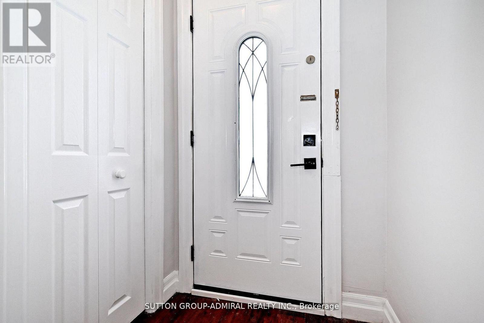 145 Ninth Avenue, Kitchener, Ontario  N2C 1T1 - Photo 4 - X13018820