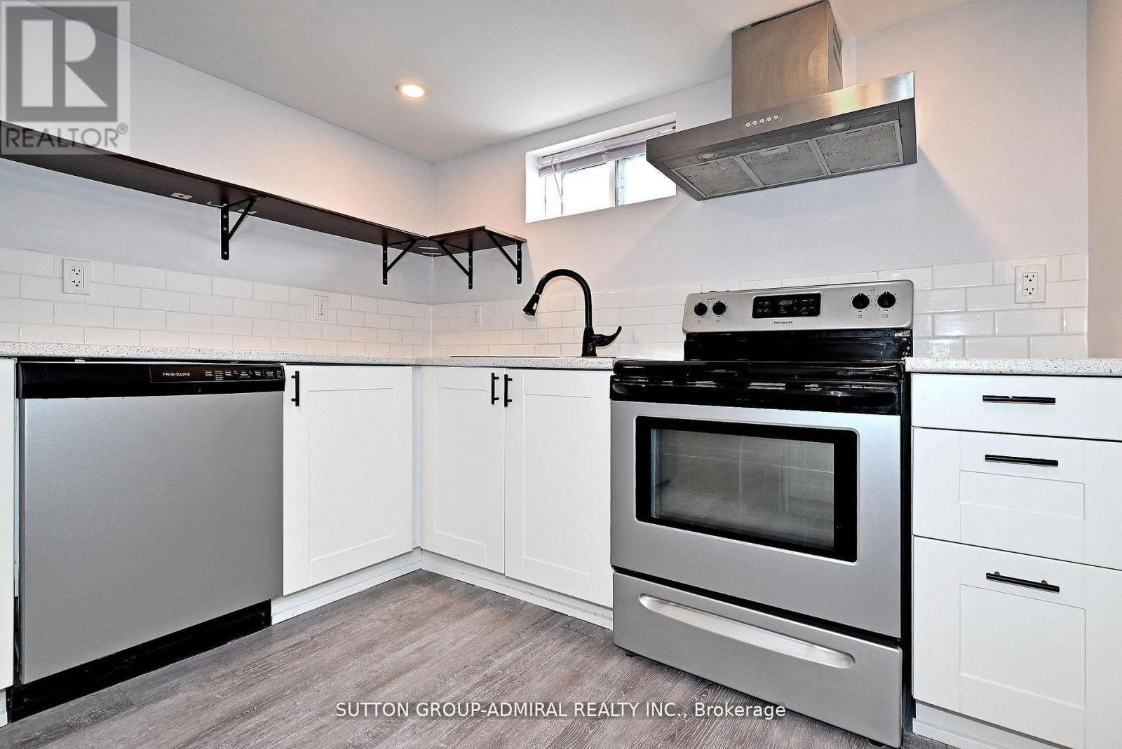 145 Ninth Avenue, Kitchener, Ontario  N2C 1T1 - Photo 40 - X13018820