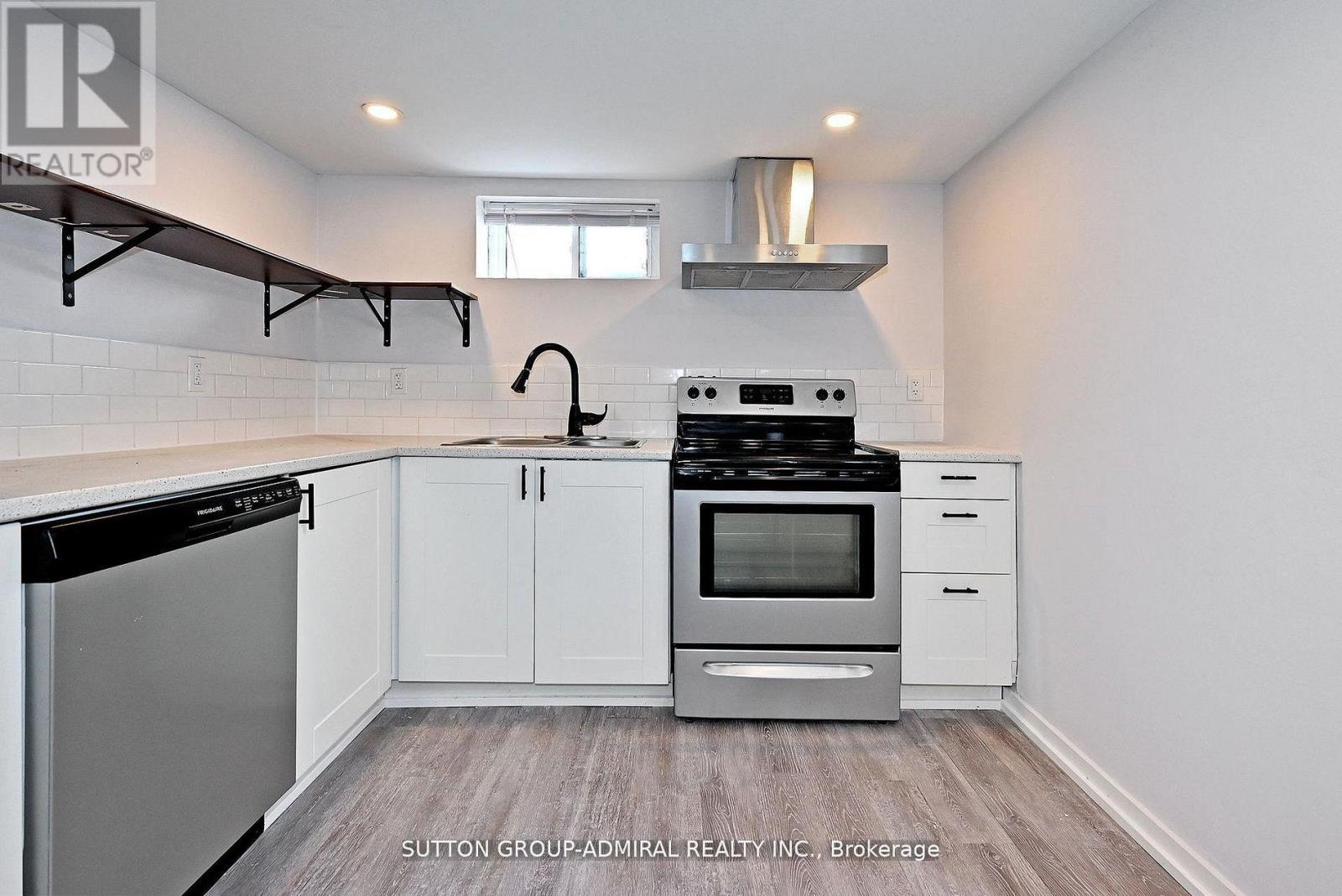 145 Ninth Avenue, Kitchener, Ontario  N2C 1T1 - Photo 41 - X13018820