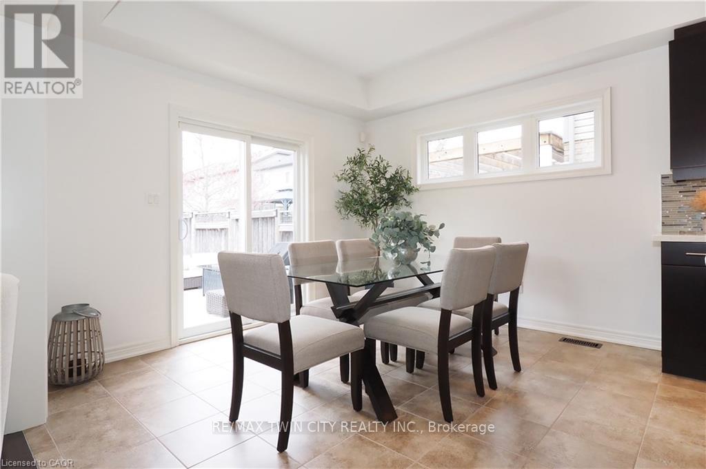 108 Hunsberger Drive, Wilmot, Ontario  N3A 0A5 - Photo 12 - X13018834