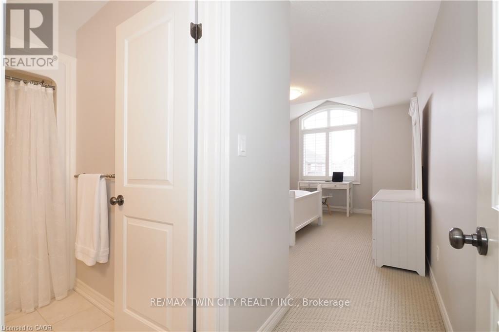 108 Hunsberger Drive, Wilmot, Ontario  N3A 0A5 - Photo 37 - X13018834