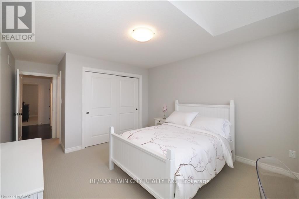 108 Hunsberger Drive, Wilmot, Ontario  N3A 0A5 - Photo 40 - X13018834