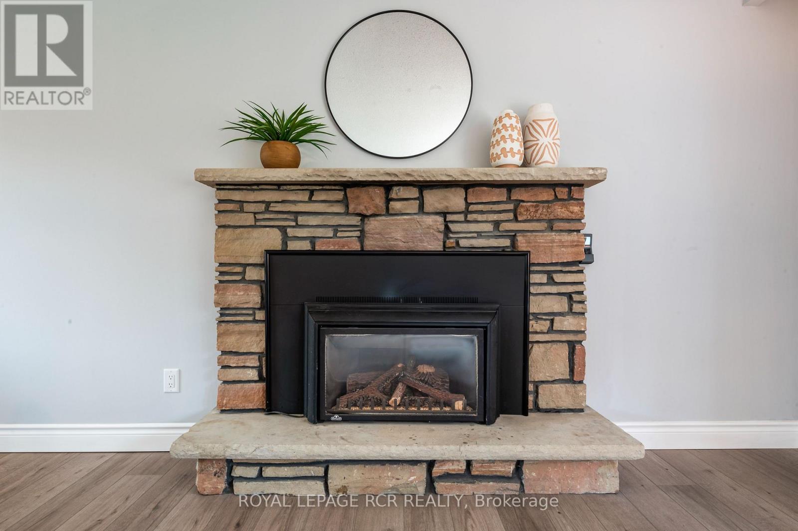 24 Randy Avenue, Mono, Ontario  L9W 2A3 - Photo 11 - X13018904