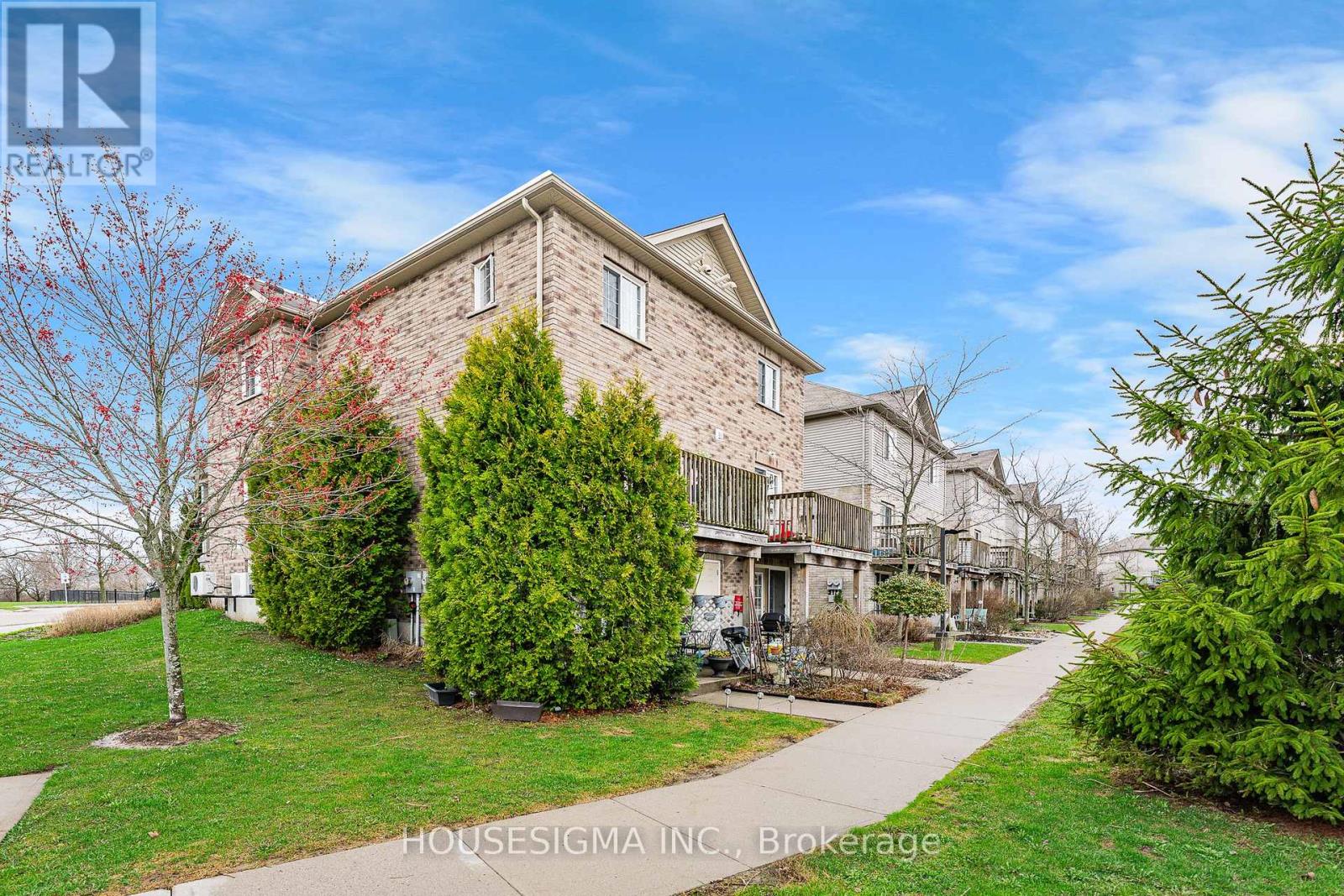 124 - 35 MOUNTFORD DRIVE, Guelph, Ontario