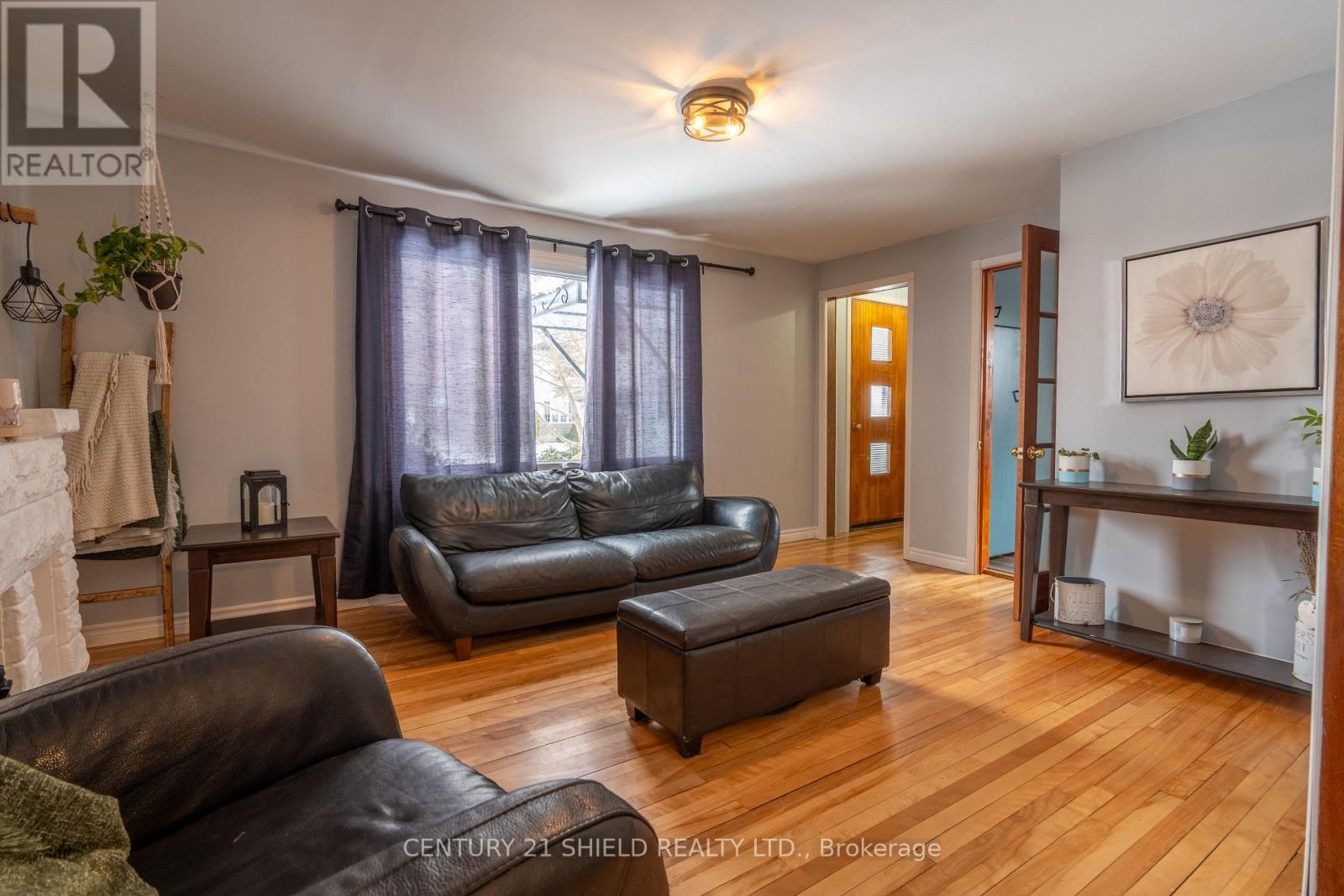 1005 Third Street E, Cornwall, Ontario  K6H 2E9 - Photo 5 - X12891262