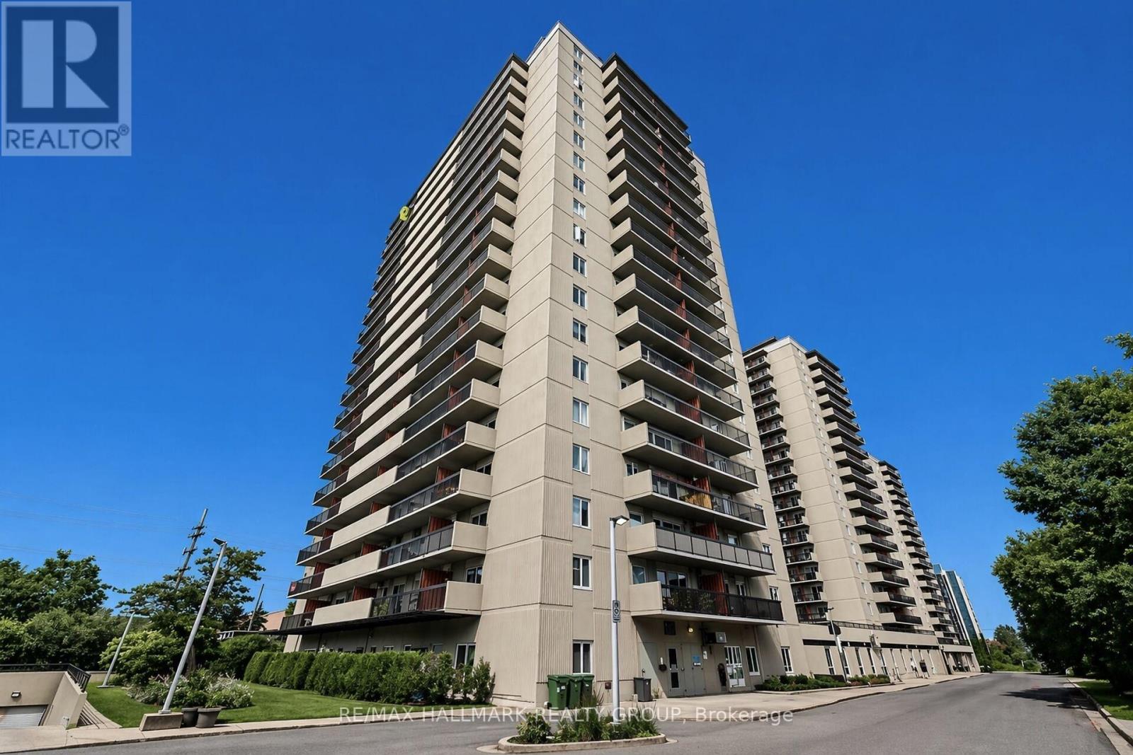 1408 - 158C MCARTHUR AVENUE, Ottawa, Ontario