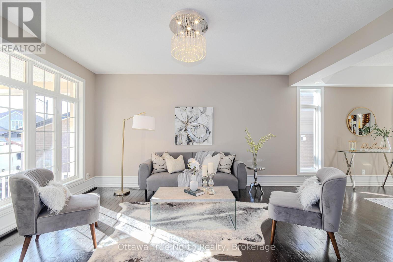 619 Miro Way, Ottawa, Ontario  K2T 0E6 - Photo 3 - X13018232