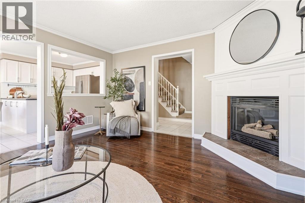 95 Thornlodge Drive, Waterdown, Ontario  L8B 0L9 - Photo 4 - 40822297